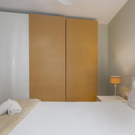 With Views -santa Isabel Square- 2bd1bth Apartment *